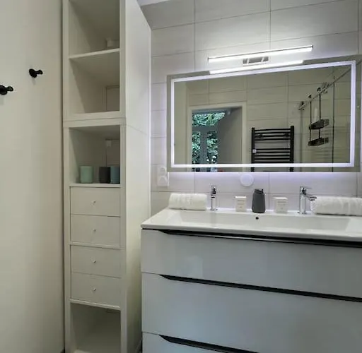 Les Jardins De Marlioz 3 Et Parkings * Aix-les-Bains