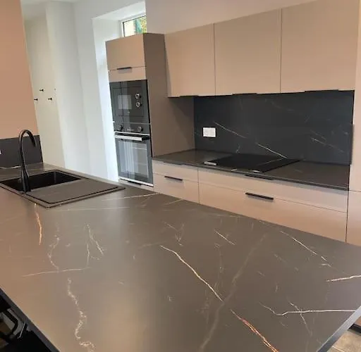 Apartment Les Jardins De Marlioz 3 Et Parkings *